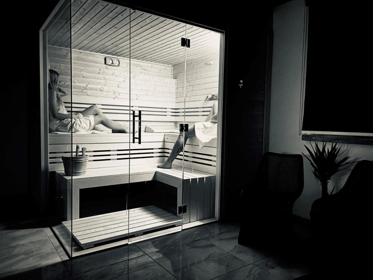 Hotel & Wellness Hejtmanka Mlada Boleslav Bagian luar foto