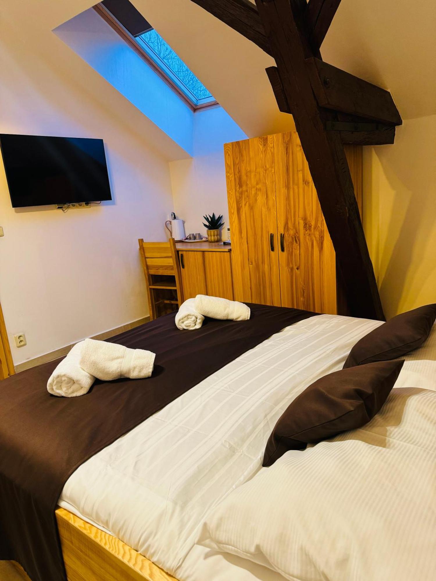 Hotel & Wellness Hejtmanka Mlada Boleslav Bagian luar foto